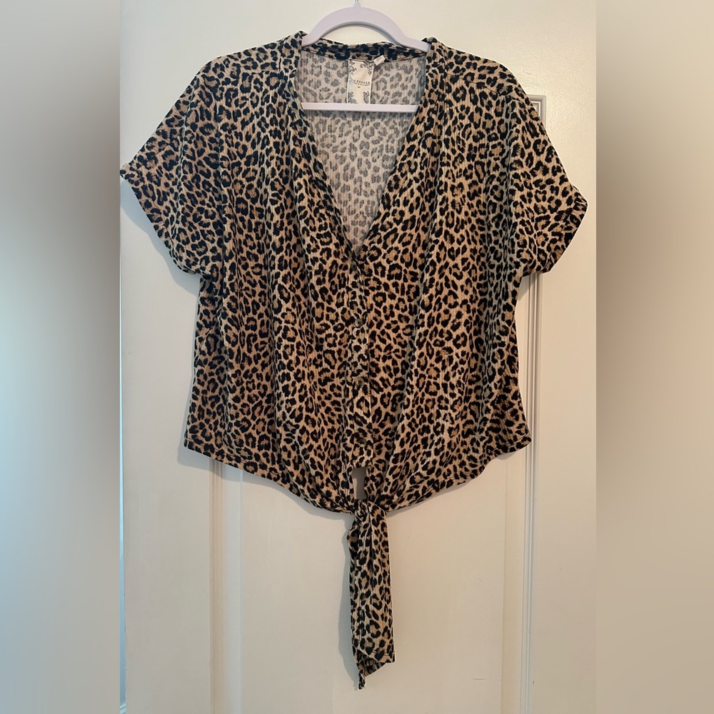 Blu Pepper Leopard Print Top with front tie, size M